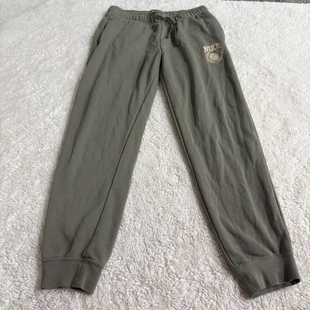 Nike Womens Green Cotton M Preppy Running Athleisure Luxe Sports Loungewear - Picture 2 of 7